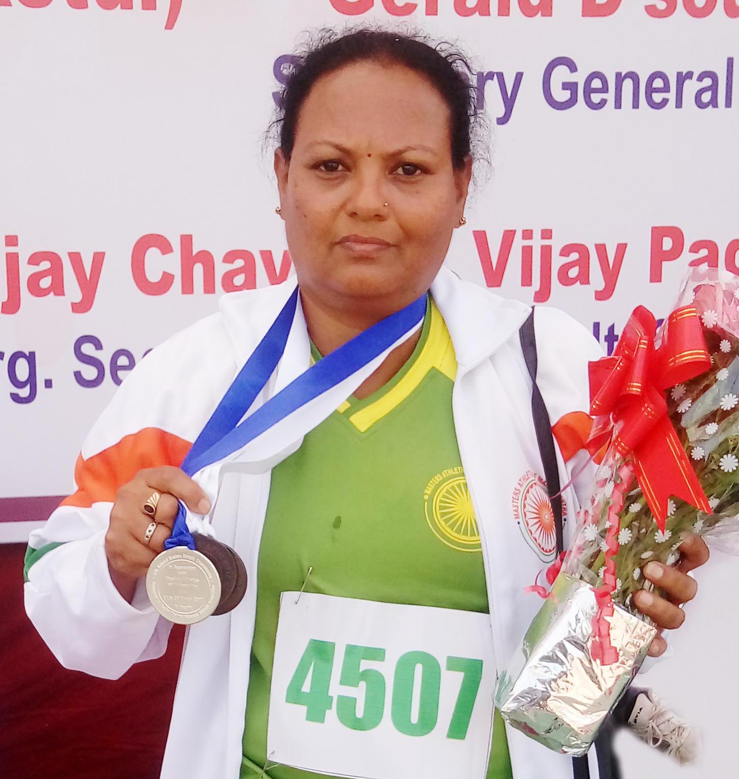 ರಾಷ್ಟ್ರೀಯ ಮಾಸ್ಟರ್ಸ್‌ ಅಥ್ಲೆಟಿಕ್ ಚಾಂಪಿಯನ್ ಶಿಪ್‌ನಲ್ಲಿ ಉತ್ತಮ ಸಾಧನೆ